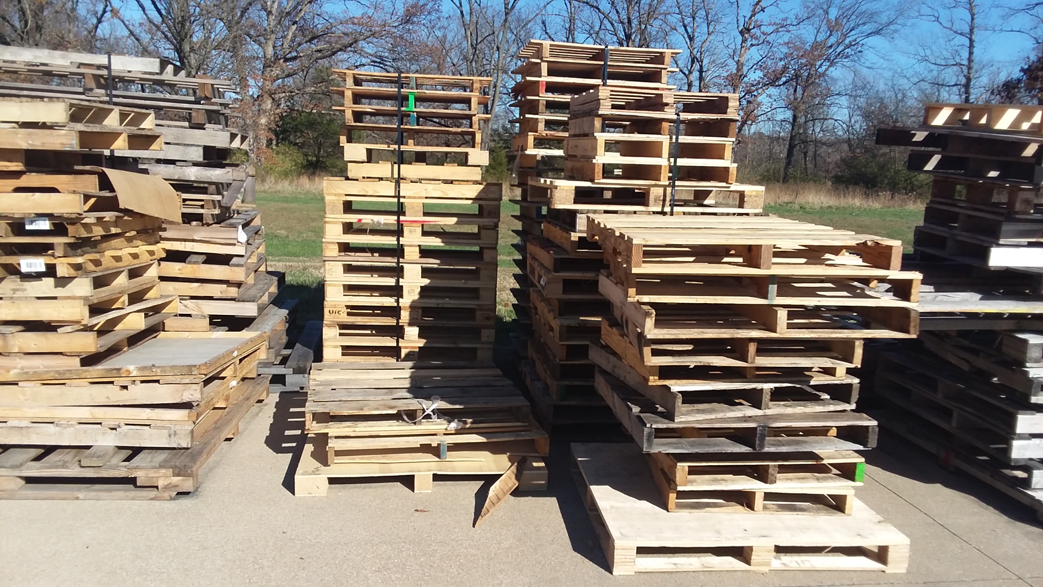 Used wood pallets near me! Save big money with used pallets!